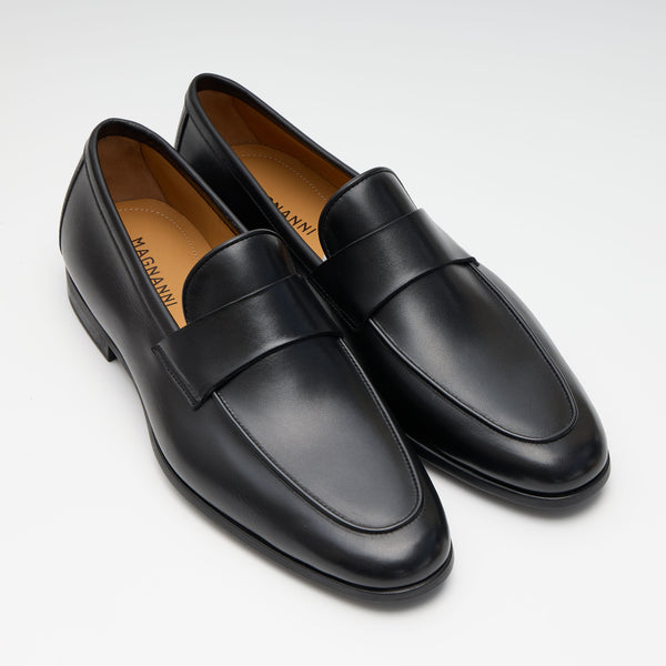 MAGNANNI ネイビー ローファー　ハートロゴ FLEX ハートモチーフ ローファー ブラック | 35610 BL