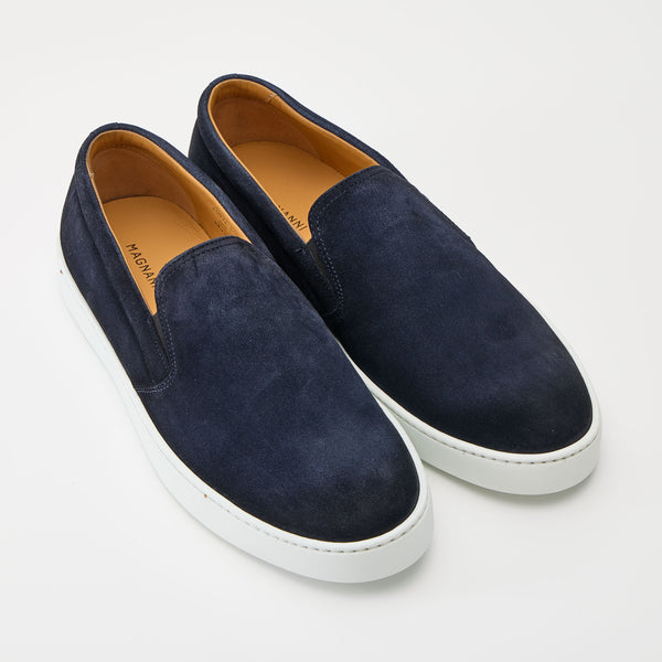 ★新品　未使用★ マグナーニ　スニーカー ディアスキンレザー カップソールスニーカー ブラック | 25304 BL