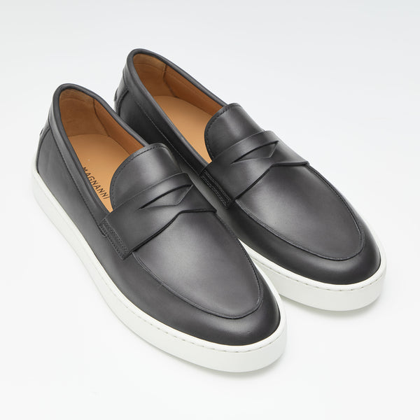 ペニーローファースニーカー｜25628 DGY – MAGNANNI(マグナーニ)公式