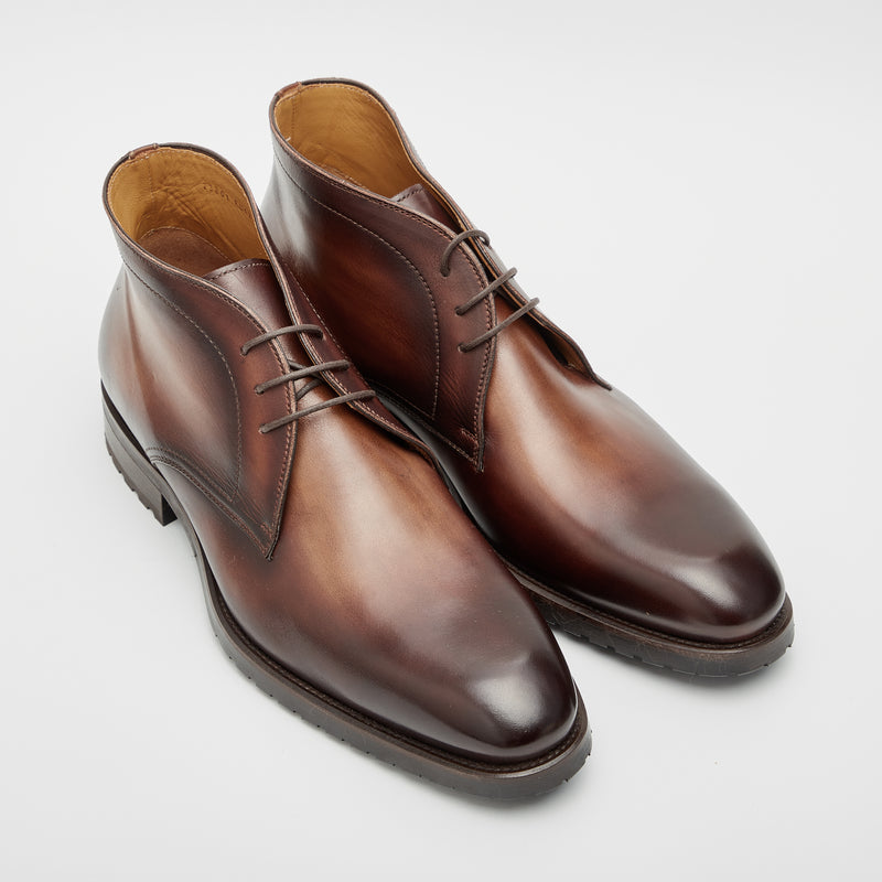 バーサタイル チャッカブーツ ブラウン | 23801 BR – MAGNANNI