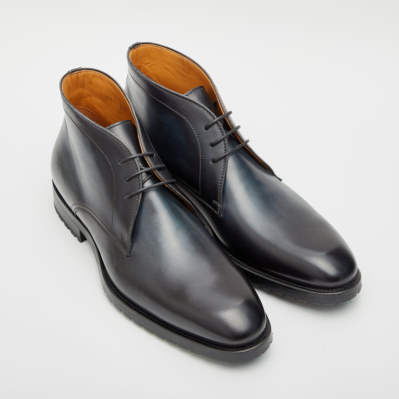 バーサタイル チャッカブーツ ダークブルー | 23801 DBU – MAGNANNI