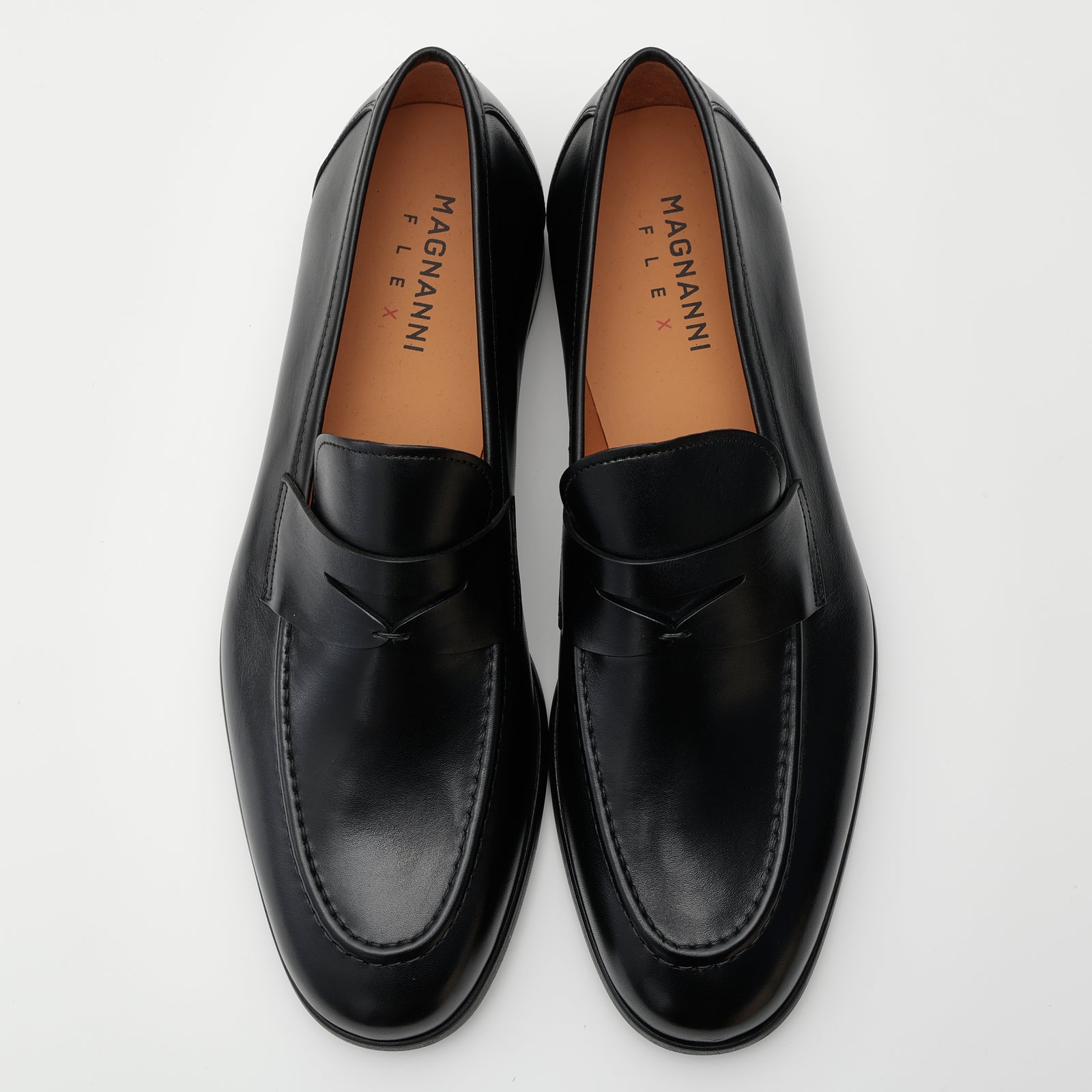 【美品✨】MAGNANNI マグナーニ コインローファー シボ革 ブラック26 楽天市場】MAGNANNI マグナーニ メンズ シューズ ローファー