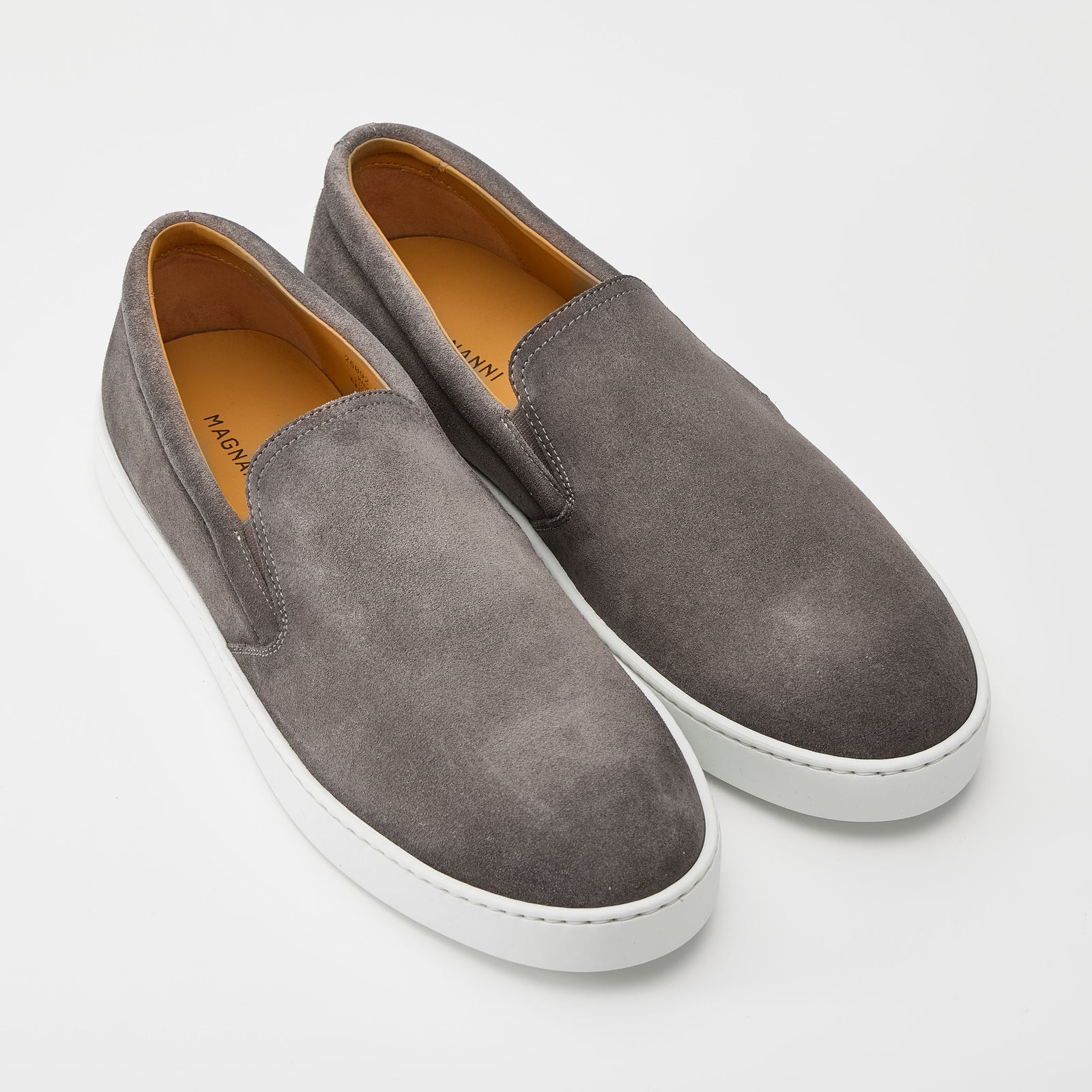 極美品　MAGNANNI マグナーニ　ダークグリーン レザー スニーカー 極美品 MAGNANNI マグナーニ ダークグリーン レザー スニーカー