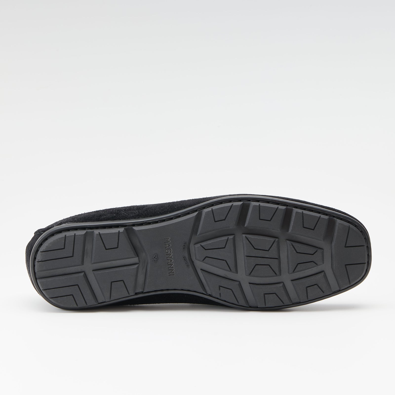 ドライビングシューズ ブラックスエード｜26001 BL/S – MAGNANNI