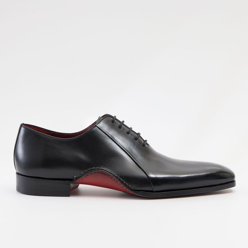 オパンカ デザインホールカット ブラック | 26667 BL – MAGNANNI