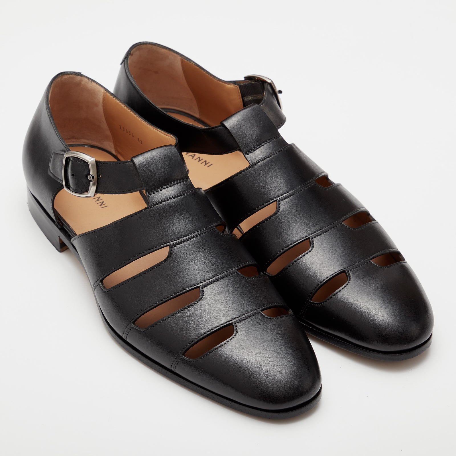 グルカサンダル ブラック | 23953 BL – MAGNANNI(マグナーニ)公式WEBSTORE