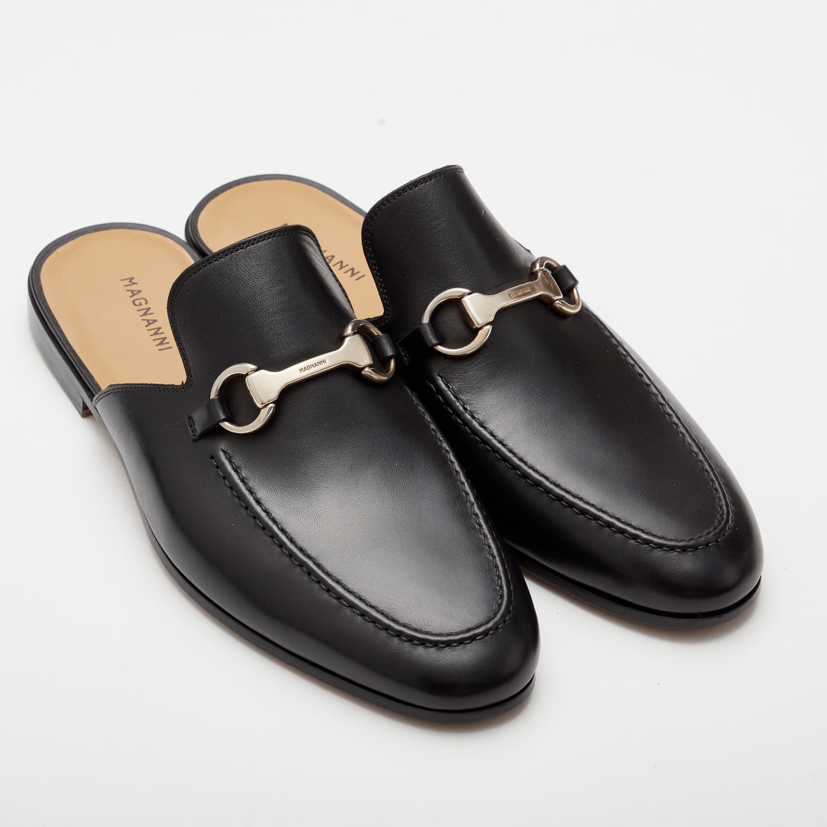 サンダル – MAGNANNI(マグナーニ)公式WEBSTORE